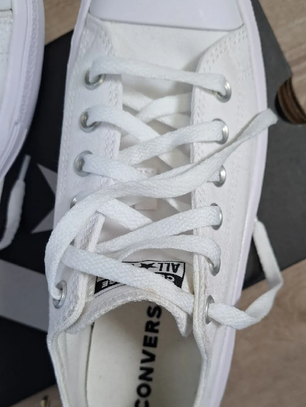 All White Converse Chuck Taylor® All Star® Move Platform Ox - Picture 6 of 9